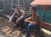 Bhabinkamtibmas Polsek Puloampel Datangi warga Dalam Sambang Dialogis.