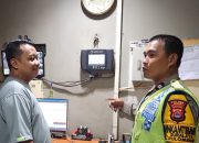 Personil Polsek Pulomerak kunjungi SPBU guna monitor stok BBM