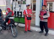 Personel Polsek Lemahabang Sosialisasikan Layanan Call Center 110 Di Obyek Vital