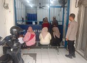 Waspada! Jadi Pesan Personil Polsek Tegalwaru Pada Patroli Siang di Pertokoan dan Kios Loji