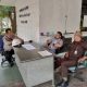 Bhabinkamtibmas Polsek KSKP Banten Polres Cilegon dialogis dengan Security Pelabuhan