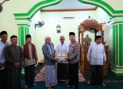 Melalui Jumat Keliling, Kapolda Banten Imbau Orang Tua Perkuat Pengawasan Anak dari Narkoba dan Judi Online