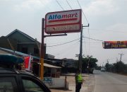 Polsek Pangkalan Optimalkan Kegiatan Patroli Prekat, Monitoring Situasi Kamtibmas di Lokasi Pertokoan Minimarket