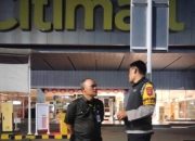 Bhabinkamtibmas Bripka Anto Maulana Gelar Patroli Dialogis, Pastikan Kamtibmas Aman dan Kondusif