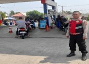 Personel Polsek Lemahabang Sosialisasikan Pelarangan Knalpot Tidak Sesuai Spesifikasi Teknis Di Obyek Vital