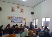 Sinergitas Bhabinkamtibmas dan Babinsa Amankan Musyawarah Pemilihan Anggota BPD Desa Cintaasih