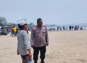Polsek Anyar Patroli Wisata Dalam Menjaga Keamanan Wisata