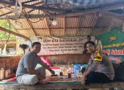 Sambangi Warga Anggota Polsek Maja Polres Lebak Polda Banten Melaksanakan Silaturahmi Ke Masyarakat