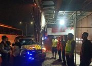 Patroli Bersinggungan Polsek Klari bersama Polsek Purwasari Pastikan Wilayah Perbatasan Aman dan Kondusif