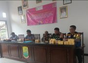 Bhabinkamtibmas Polsek Klari Monitoring Musdes Keterwakilan Perempuan Pengisian Anggota BPD Desa Cimahi