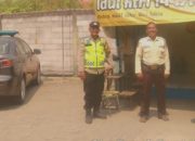 Patroli Siang Polsek Jatisari Sapa Warga Sampaikan Pesan Kamtibmas Kepada Security PT. Campina