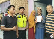 Kesalahpahaman Antar Tetangga Diselesaikan Musyawarah, Bhabinkamtibmas Hadir Jaga Kamtibmas