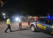 Laksanakan Patroli Prekat, Polisi di Pangkalan Sambangi Security PT. Juishin untuk Jaga Keamanan di Area Pabrik