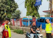 Tertibkan Knalpot Brong, Personel Polsek Klari Berikan Teguran kepada Pengendara