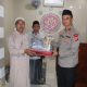 Dukung Program Quick Wins Kapolri, Wakapolres Lebak Laksanakan Sholat Jum’at Keliling di Masjid Baiturahim Sajira