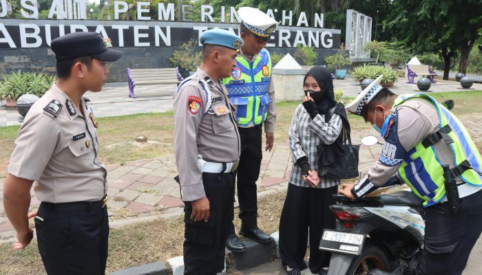 Hari Pertama Operasi Patuh Maung 2026, Polresta Tangerang Tindak Pelanggar Lalu Lintas